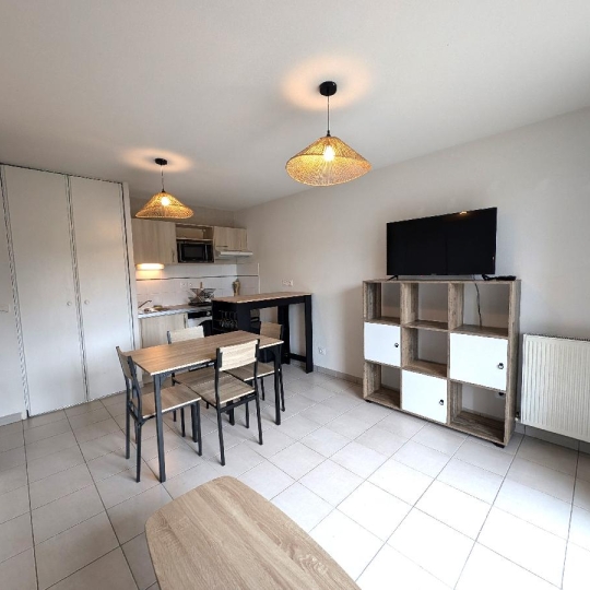  BELLES PROPRIETES D'AQUITAINE : Appartement | VAYRES (33870) | 42 m2 | 670 € 