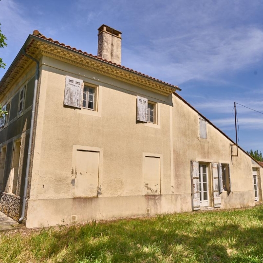  BELLES PROPRIETES D'AQUITAINE : House | BEGADAN (33340) | 350 m2 | 220 000 € 